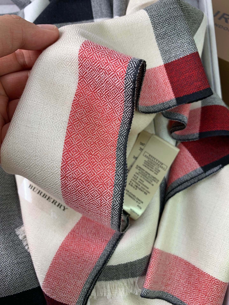 BURBERRY